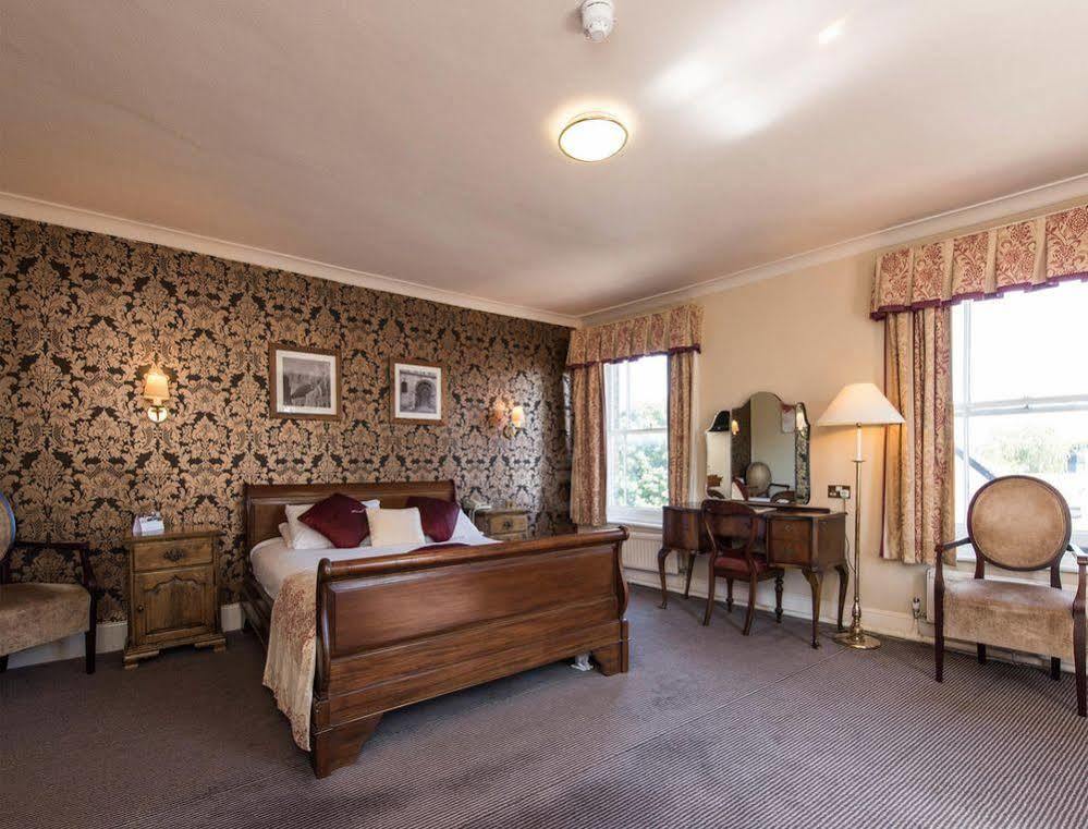 George Hotel By Greene King Inns Huntingdon Ngoại thất bức ảnh